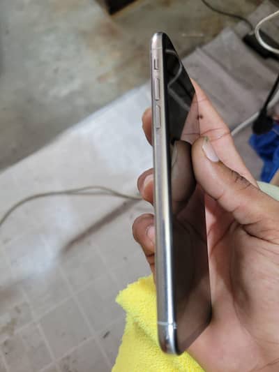 Apple iPhone X