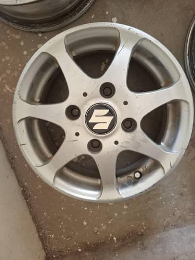 Suzuki Cultus vxl rims