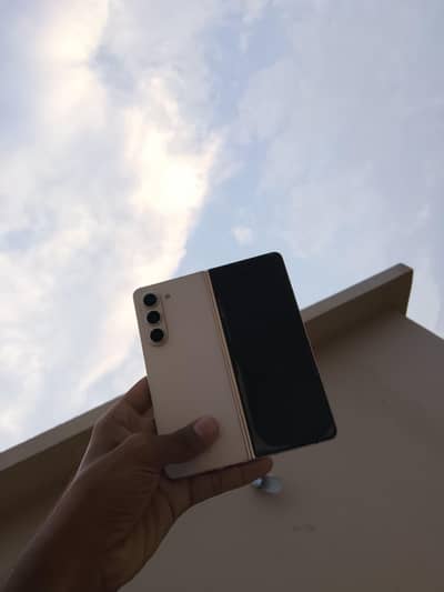 Samsung Mobile Z Fold 5