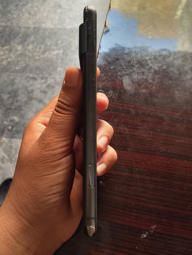 Google Pixel 8 Pro 2
