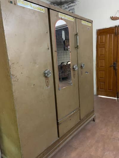 3 door window wardrobes