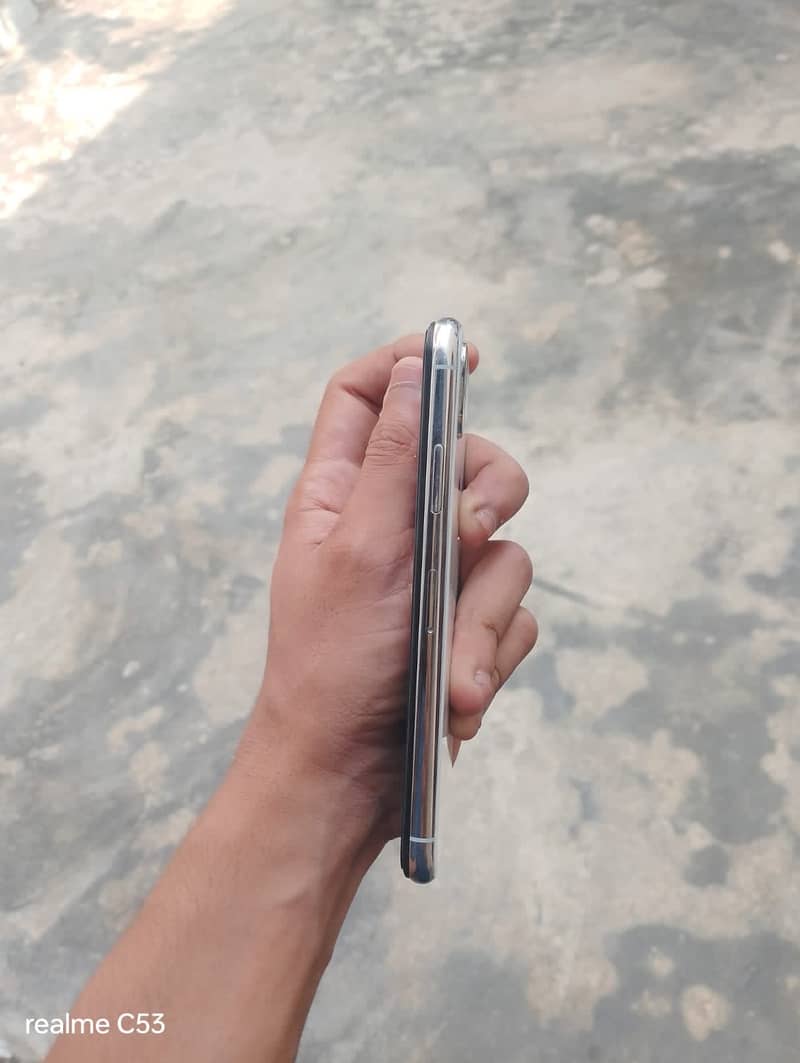 Apple iPhone X 1