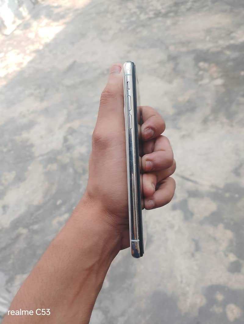 Apple iPhone X 2