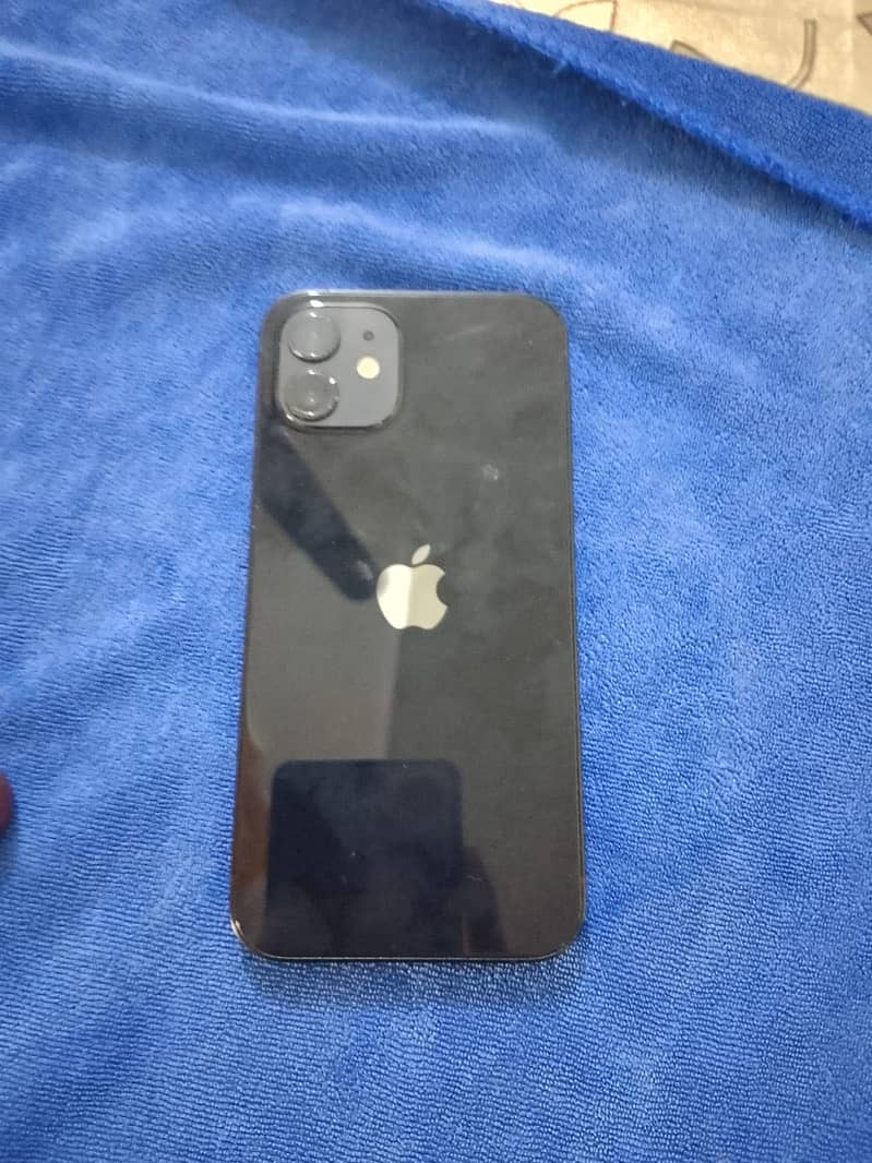 Apple iPhone 12 7