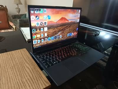 Lenovo Legion 5 15IMH05H | i7 10750H | 1660 Ti | 32GB RAM | 256+51 SSD