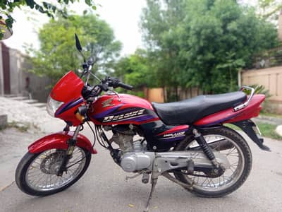 Honda Deluxe 125 2018