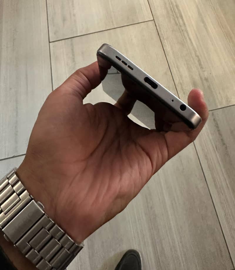 Tecno Spark Go2 3