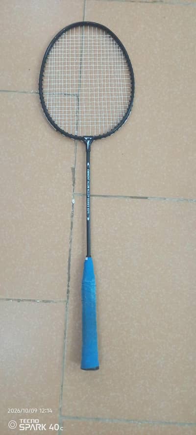 Badminton racket