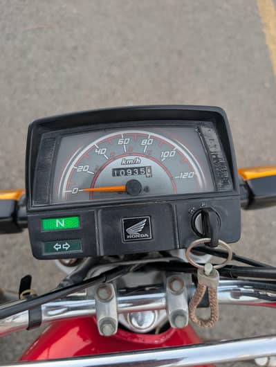 HONDA CD 70 MODEL: 2023