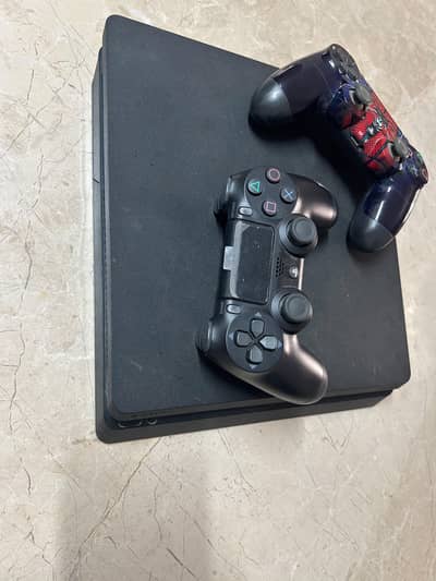 PS4 SLIM 1TB