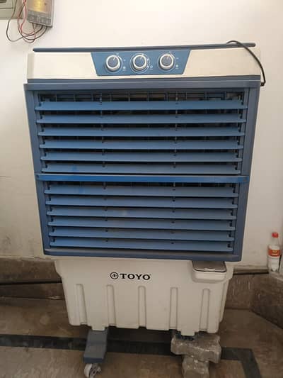 Air cooler for sale only 2 season used.