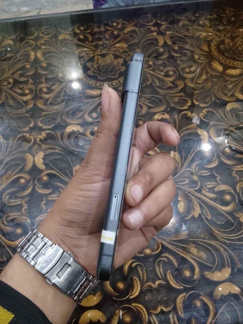 Google Pixel 8 1