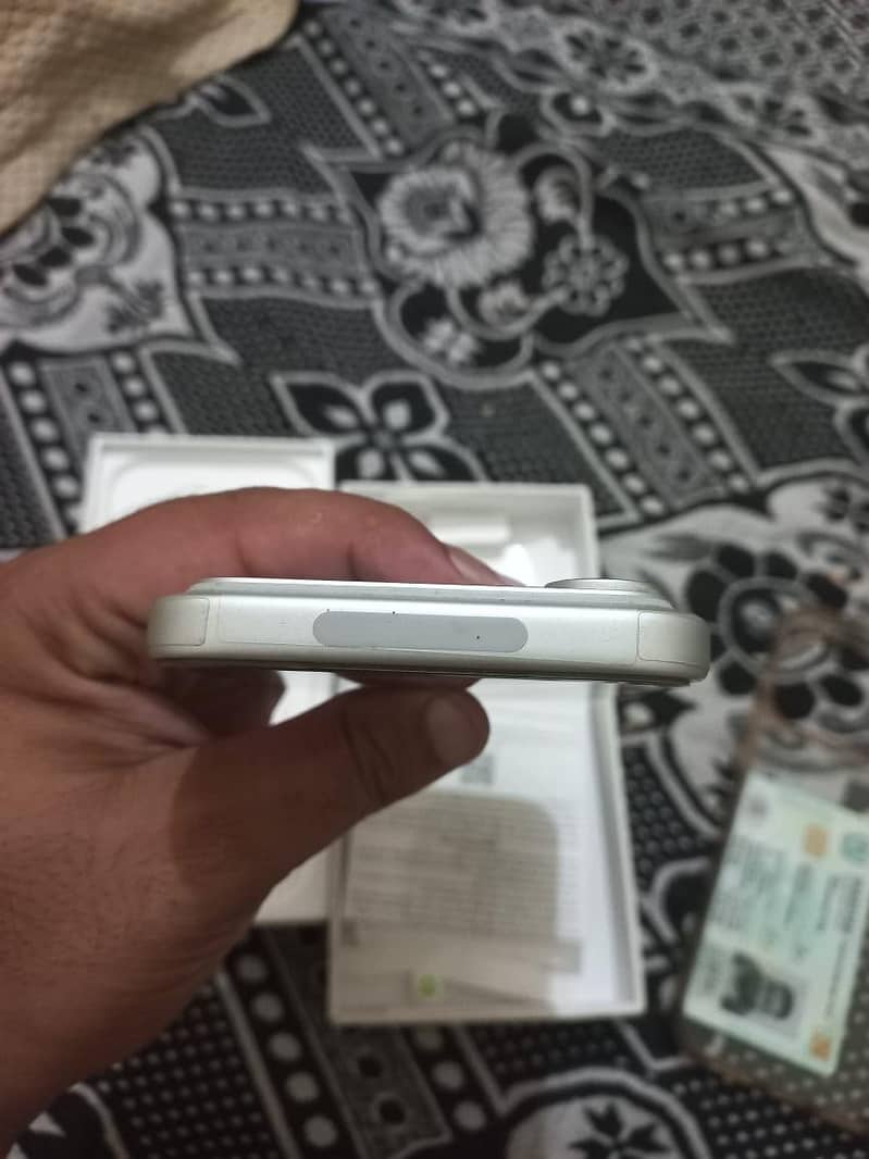 340000 4