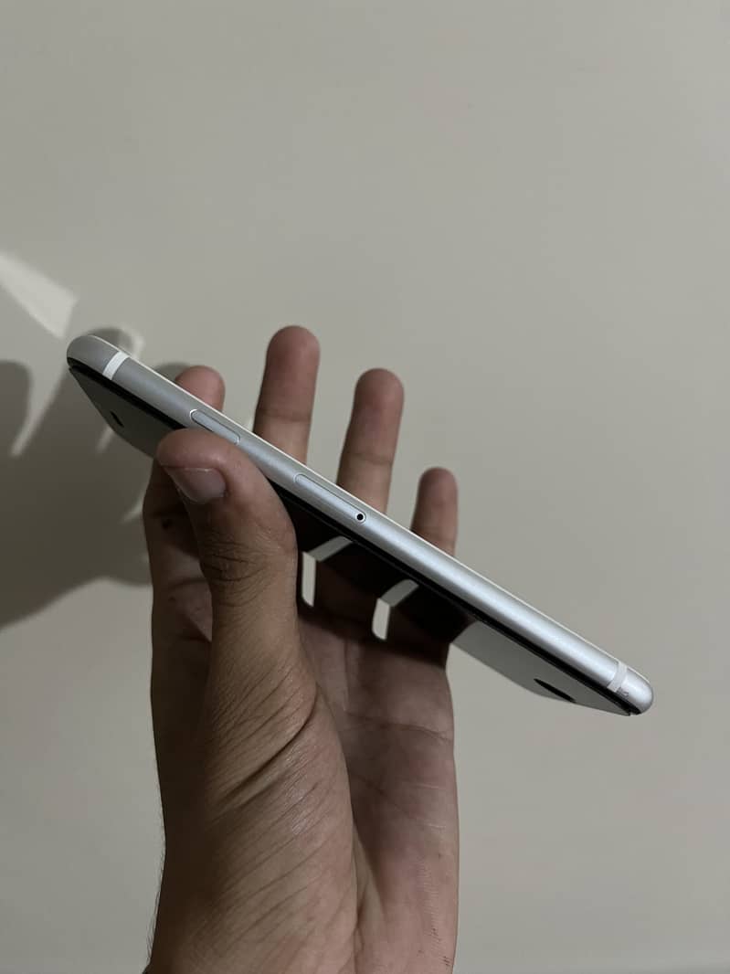 Apple iPhone SE 9