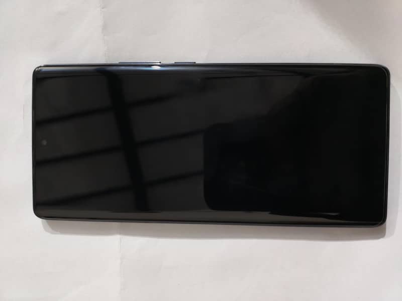 Tecno Spark 20 Pro Plus 0