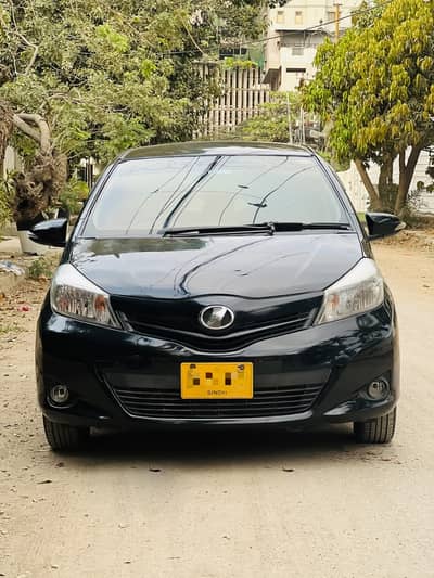 Toyota Vitz F Smart Style 2014 | Push Start