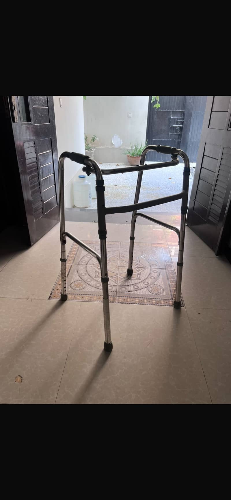 Walking frame 1