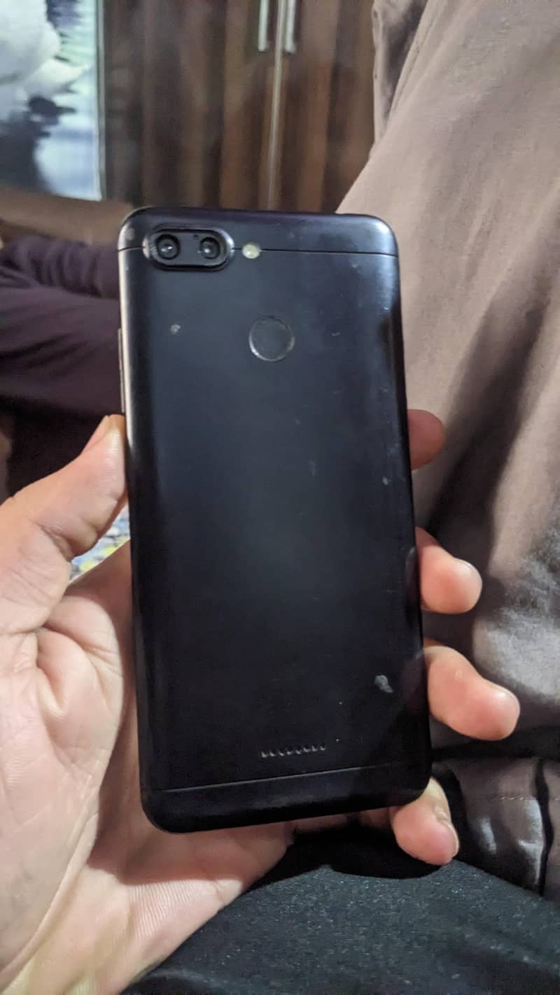 Xiaomi Redmi 6 0