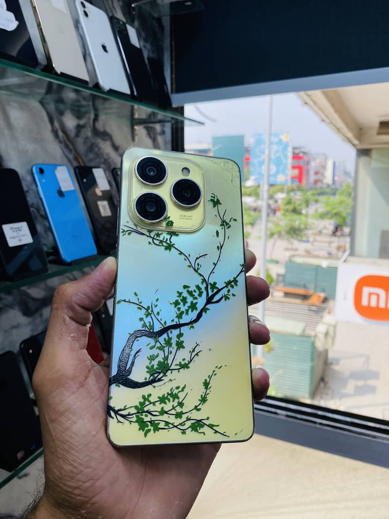 Tecno Spark 20 Pro 1