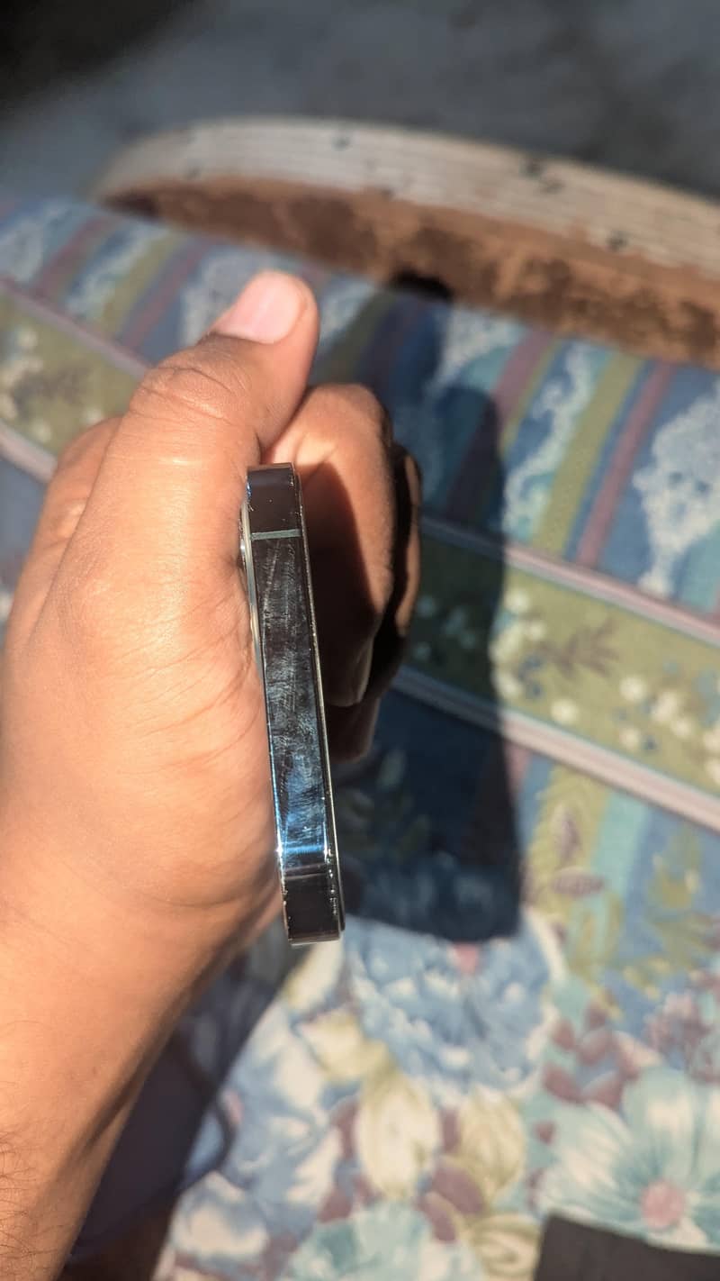 Apple iPhone 12 Pro 5