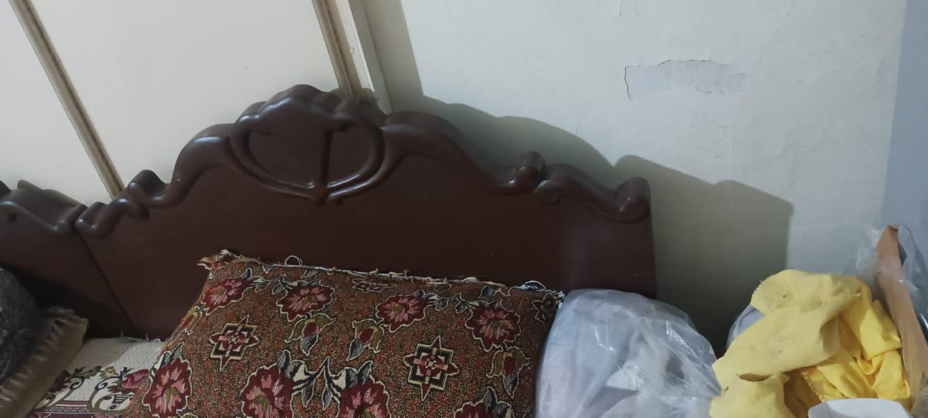 Solid wood Single 2 Beds & Metress 2