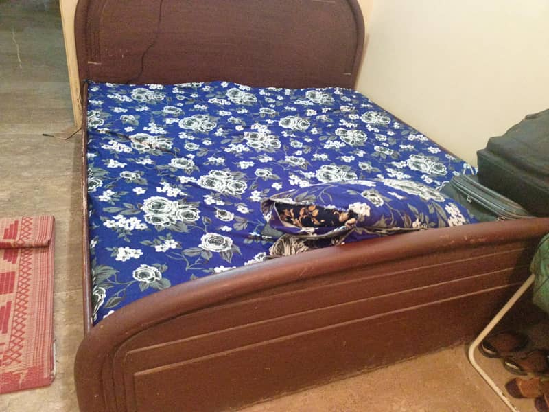 Wooden bed 0