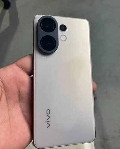 Vivo V60