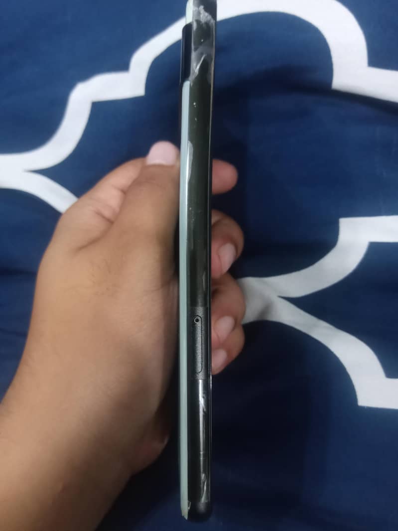 Google Pixel 6a 1