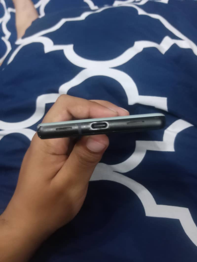 Google Pixel 6a 3