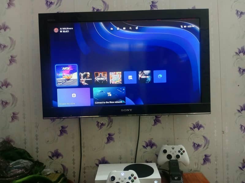 gaming console 1