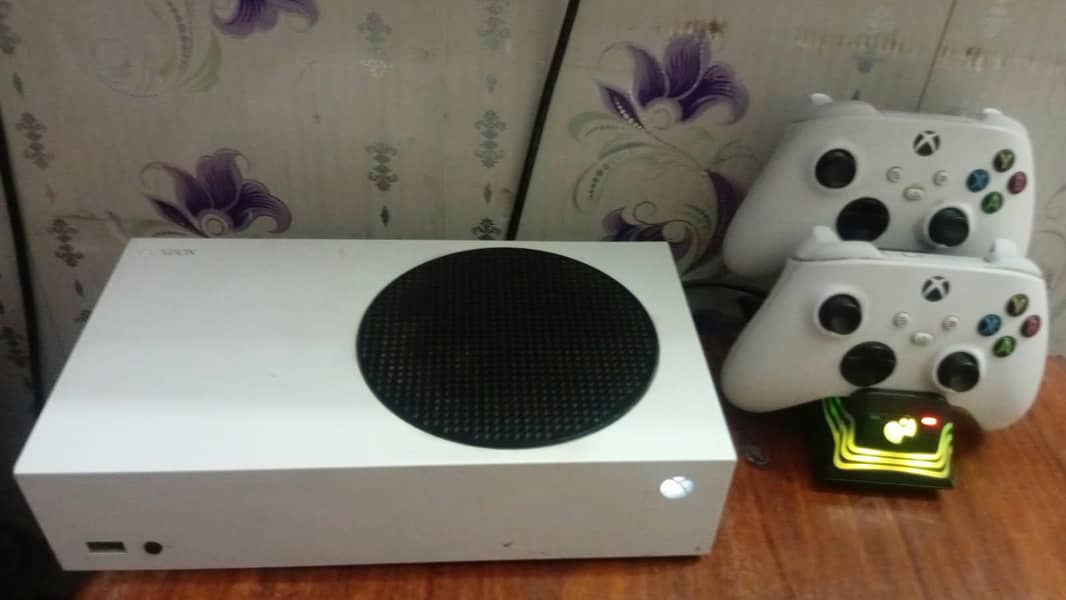 gaming console 3