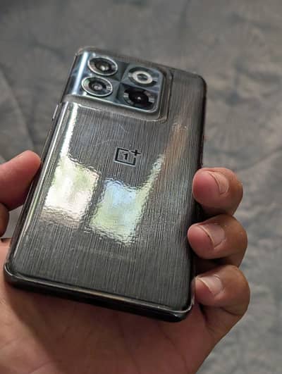 One Plus 10T 5G
