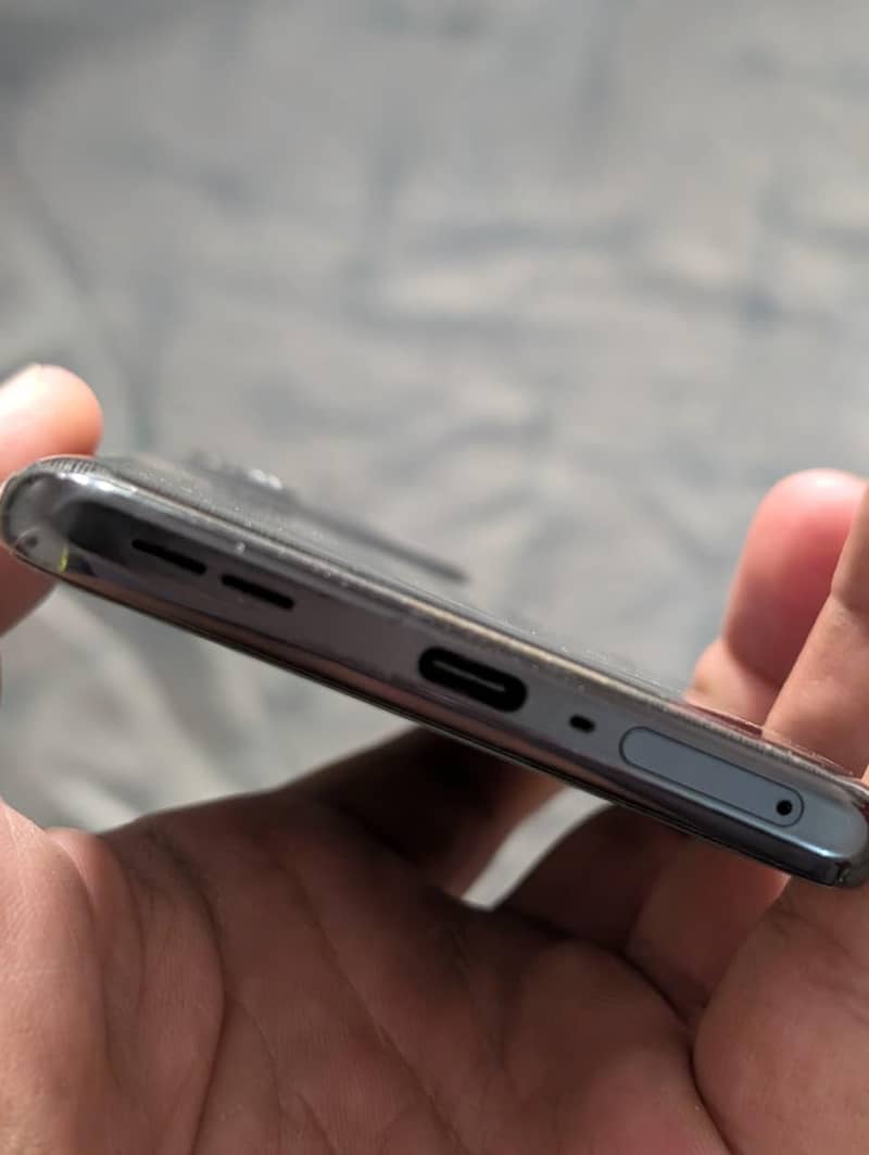 One Plus 10T 5G 5