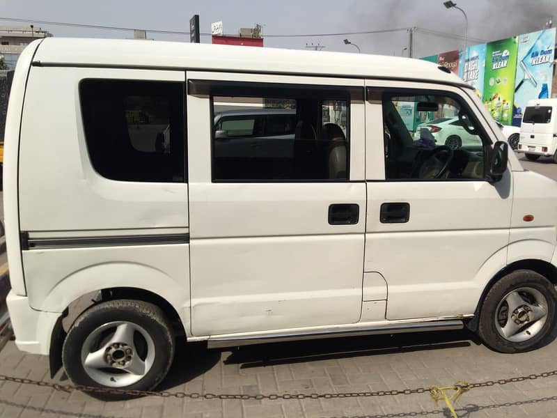 Suzuki Every 2009 8