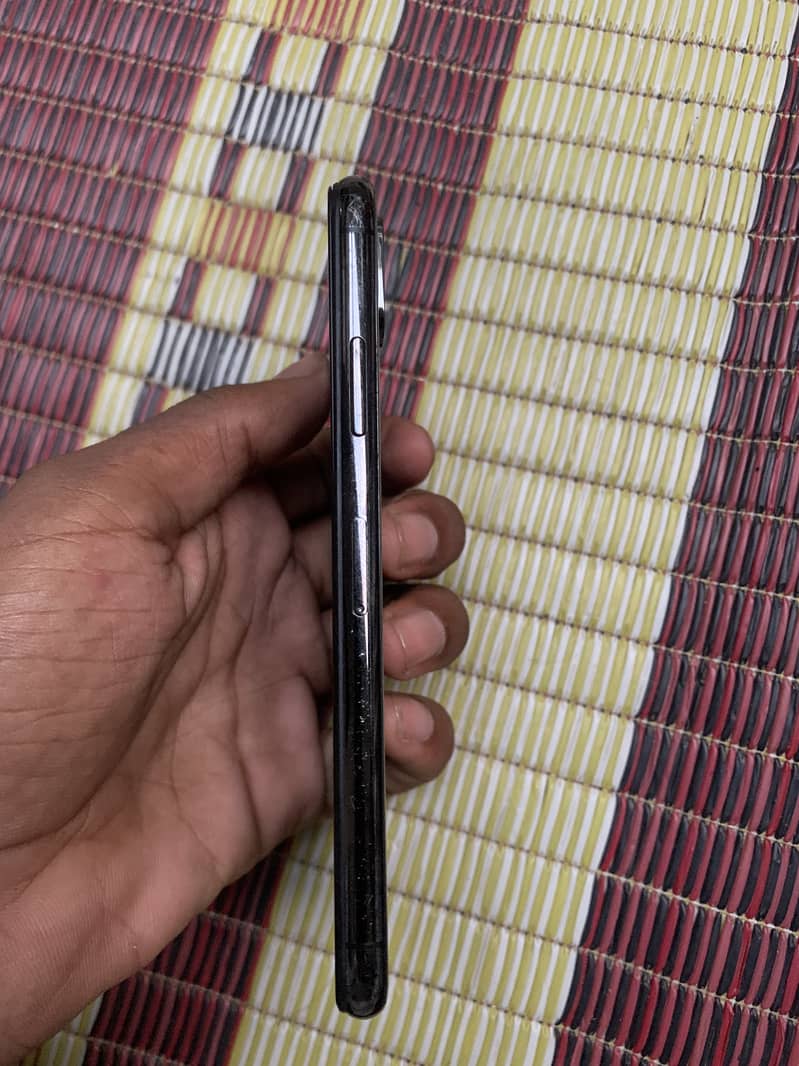 Apple iPhone X 2