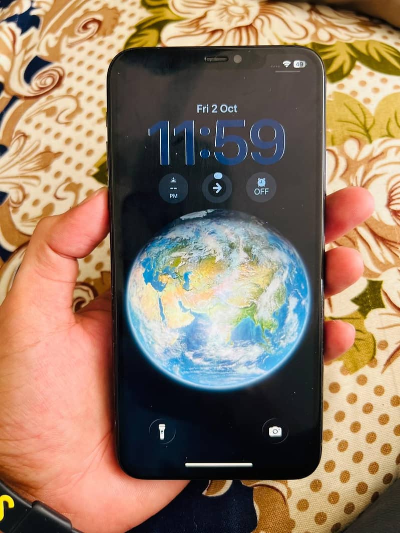 Apple iPhone 11 Pro Max 3