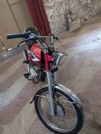 Honda 125 (2015)