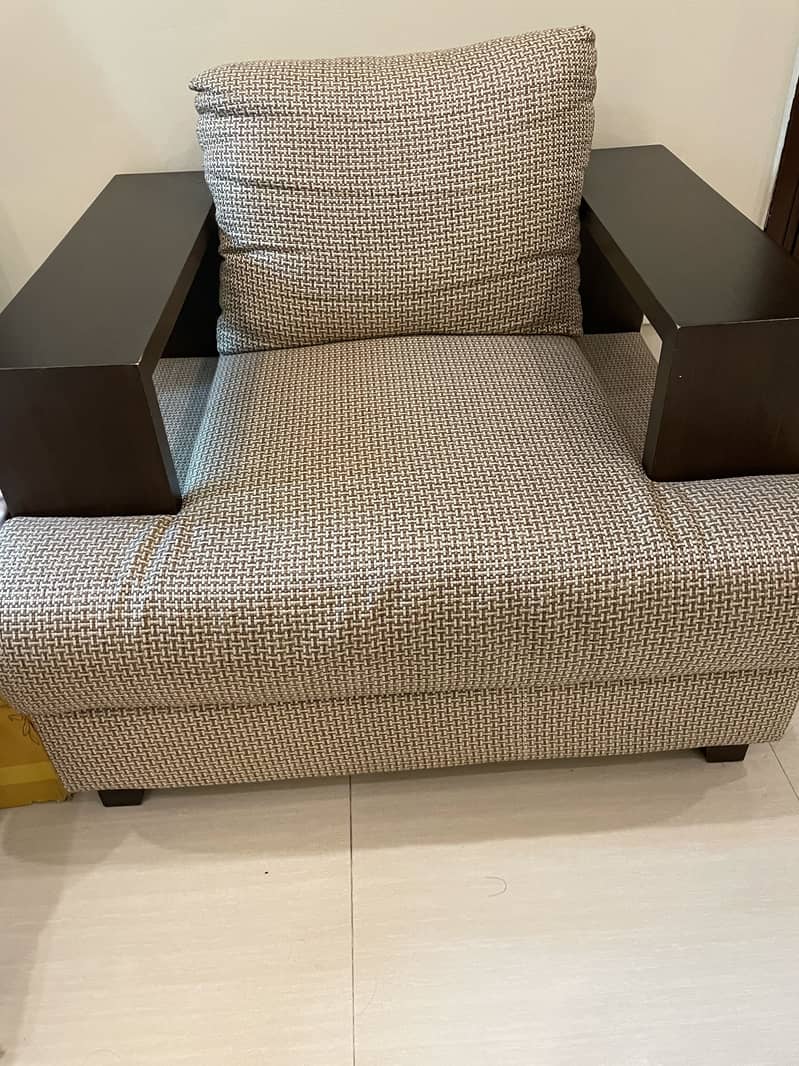Sofa Set with Table 0