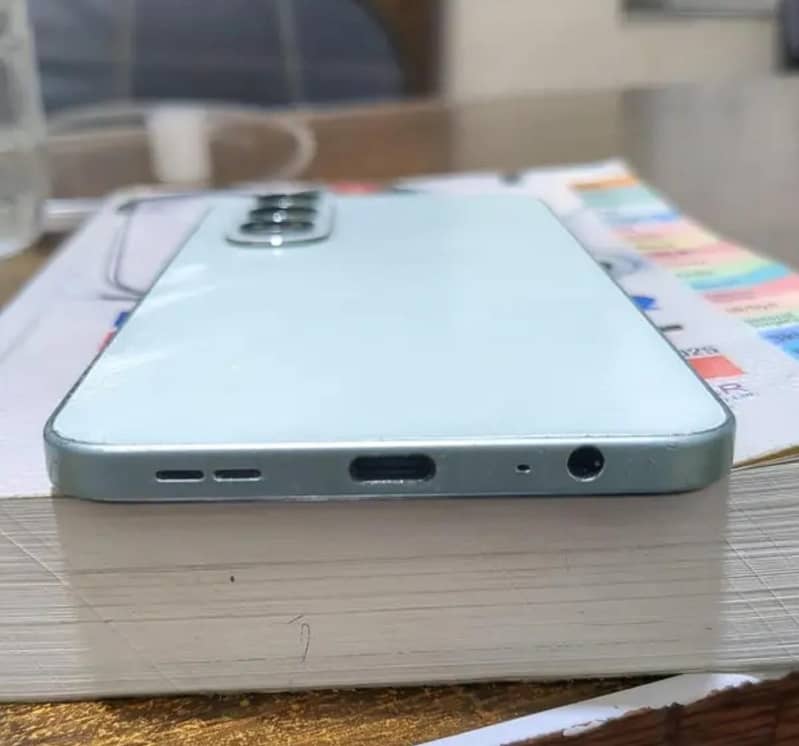 Itel S25 1