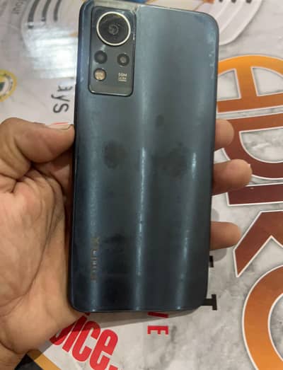 Infinix Note 11