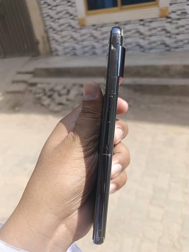 Google Pixel 8 Pro 3