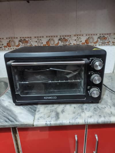 Kenwood Premium Quality microwave | Make pizza | or cake | new looking