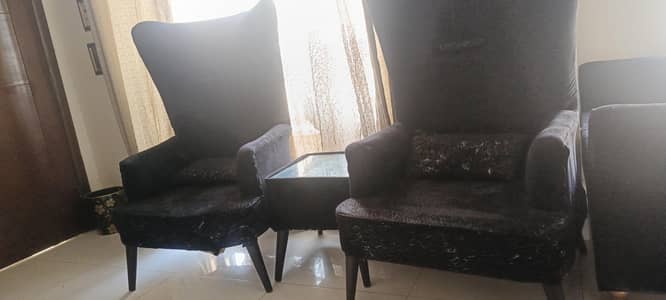 pair with table