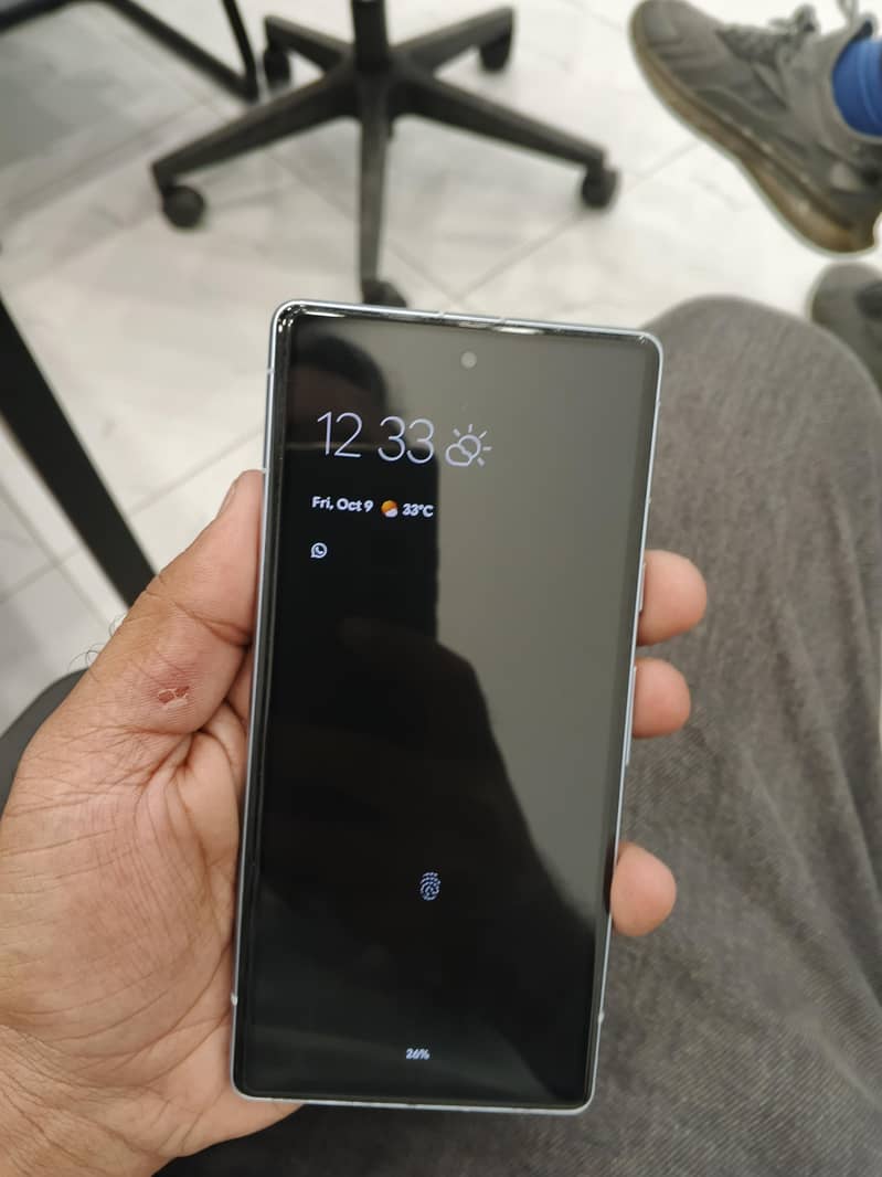 Google Pixel 7a 2