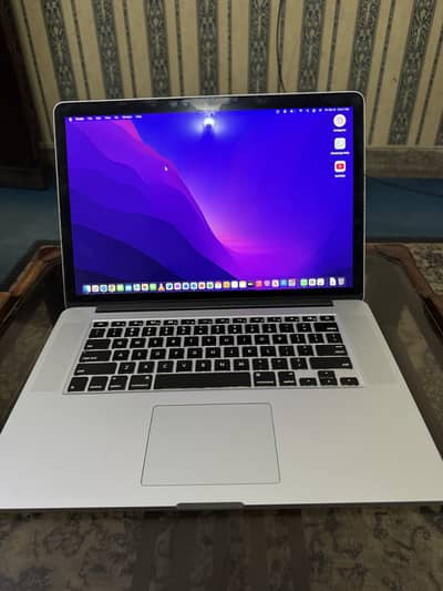 Macbook Pro 15” Mid 2015