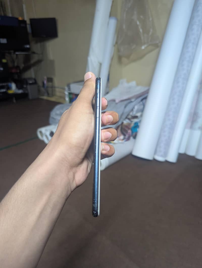 Apple iPhone 7 Plus 5