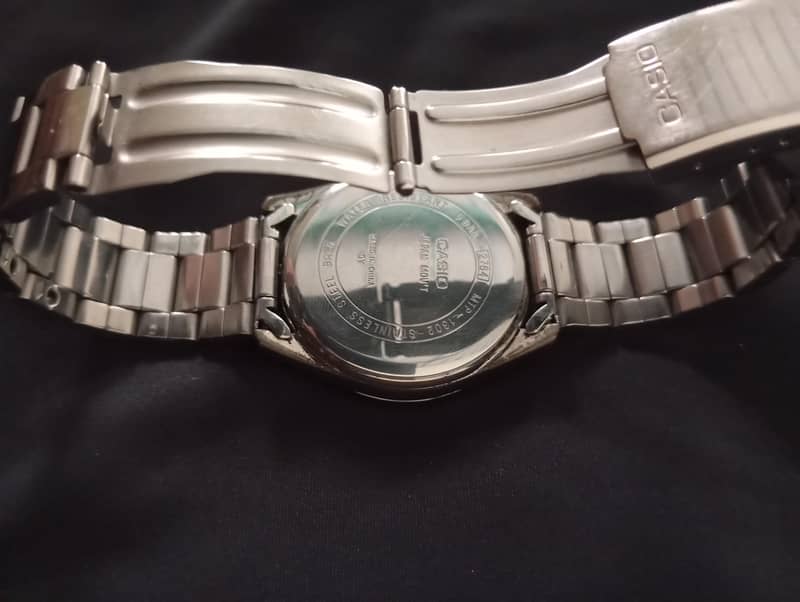 Casio MTP 1302 2