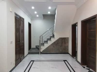 Your Ideal Prime Location 10 Marla Upper Portion Has Just Become Available In Marghzar Officers Colony