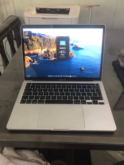 Macbook Pro M2 13 inch | 8gb/256gb