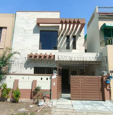 5 Marla Modern Design House For Rent In DHA Phase 3 Lahore.